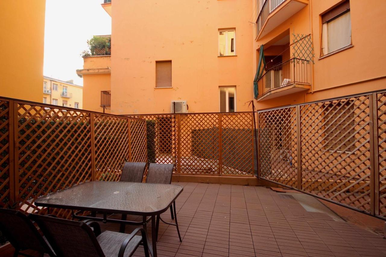 Vr Lht House *